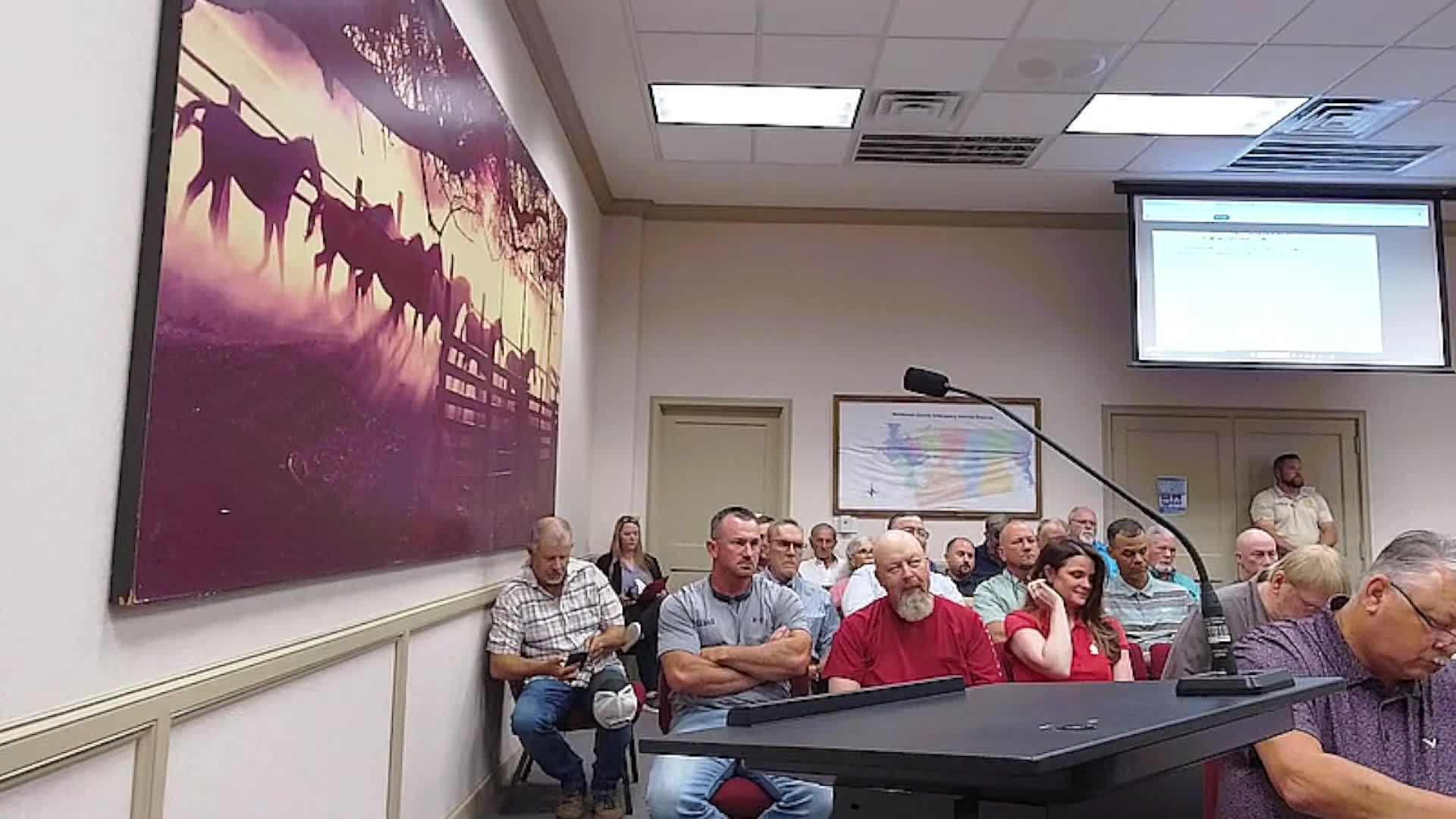 Henderson County court approves tax refunds and overtime for district clerk's office