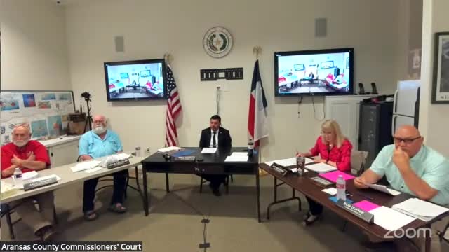 Zach Westlake sworn in as Aransas County interim district clerk following courthouse construction delays
