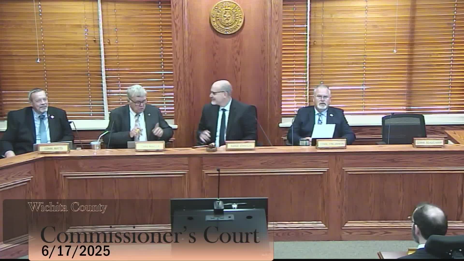 Graham Texas hosts meeting to discuss new screw worm threat to deer and livestock