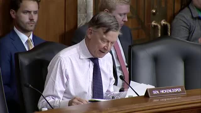 Senators prioritize renewable energy sources amid budget cuts in energy efficiency funding