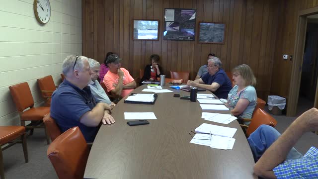 Local citizens raise concerns on methane wells and solar ordinances in Illinois