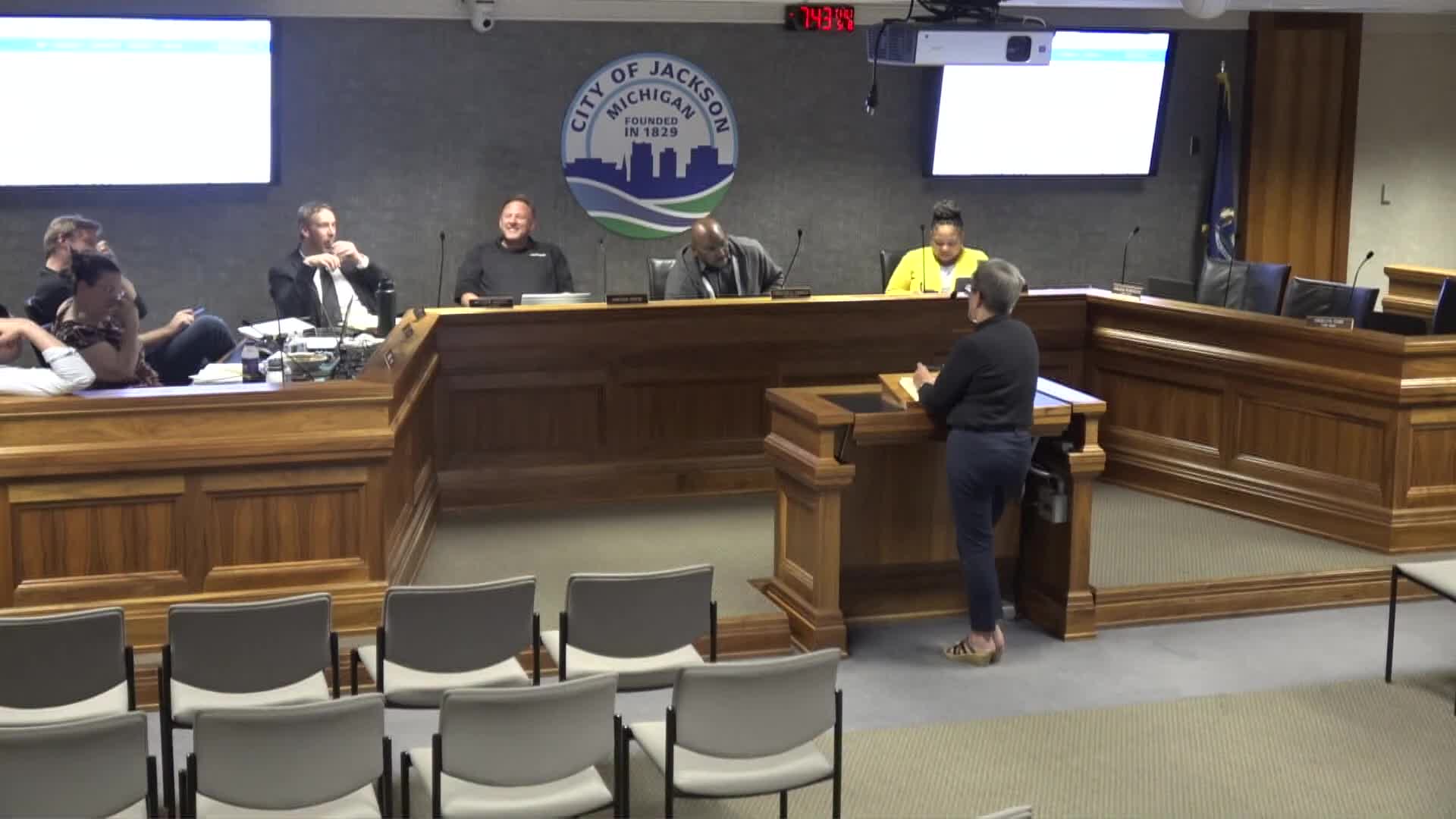 Council explores new contract for deer population management