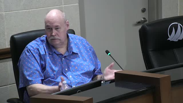 City Council votes to rezone property along IH 820 for multifamily development