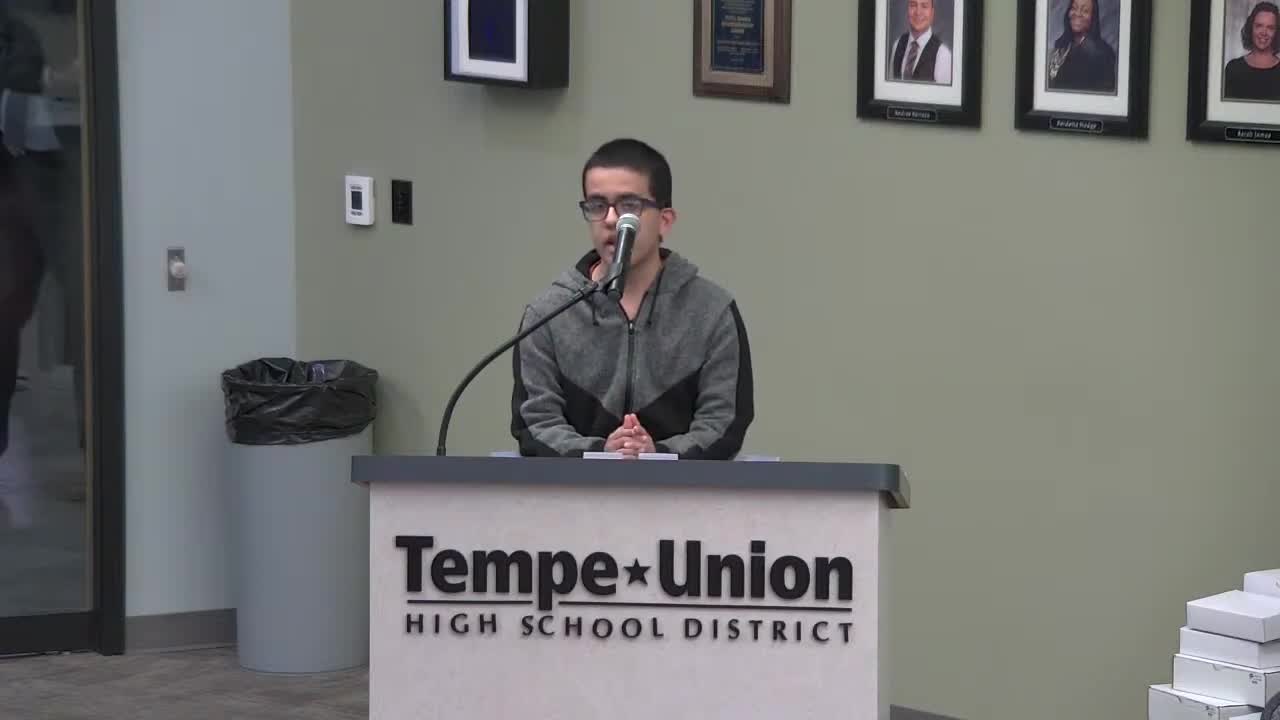 Parents urge Tempe school board to rethink decentralization of Success University program