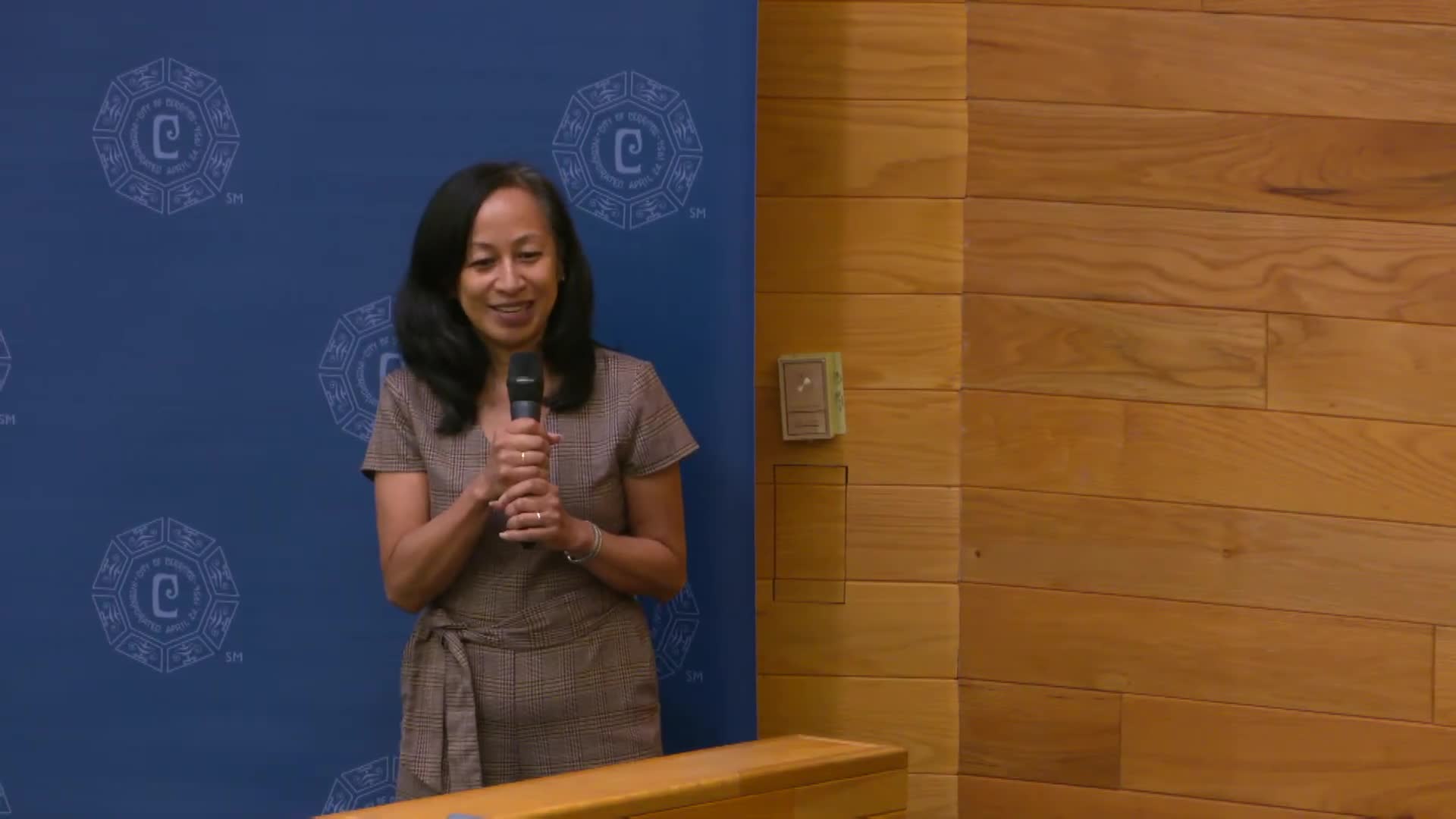 Cerritos honors Gloria Perlas Polito for service as planning commission chair