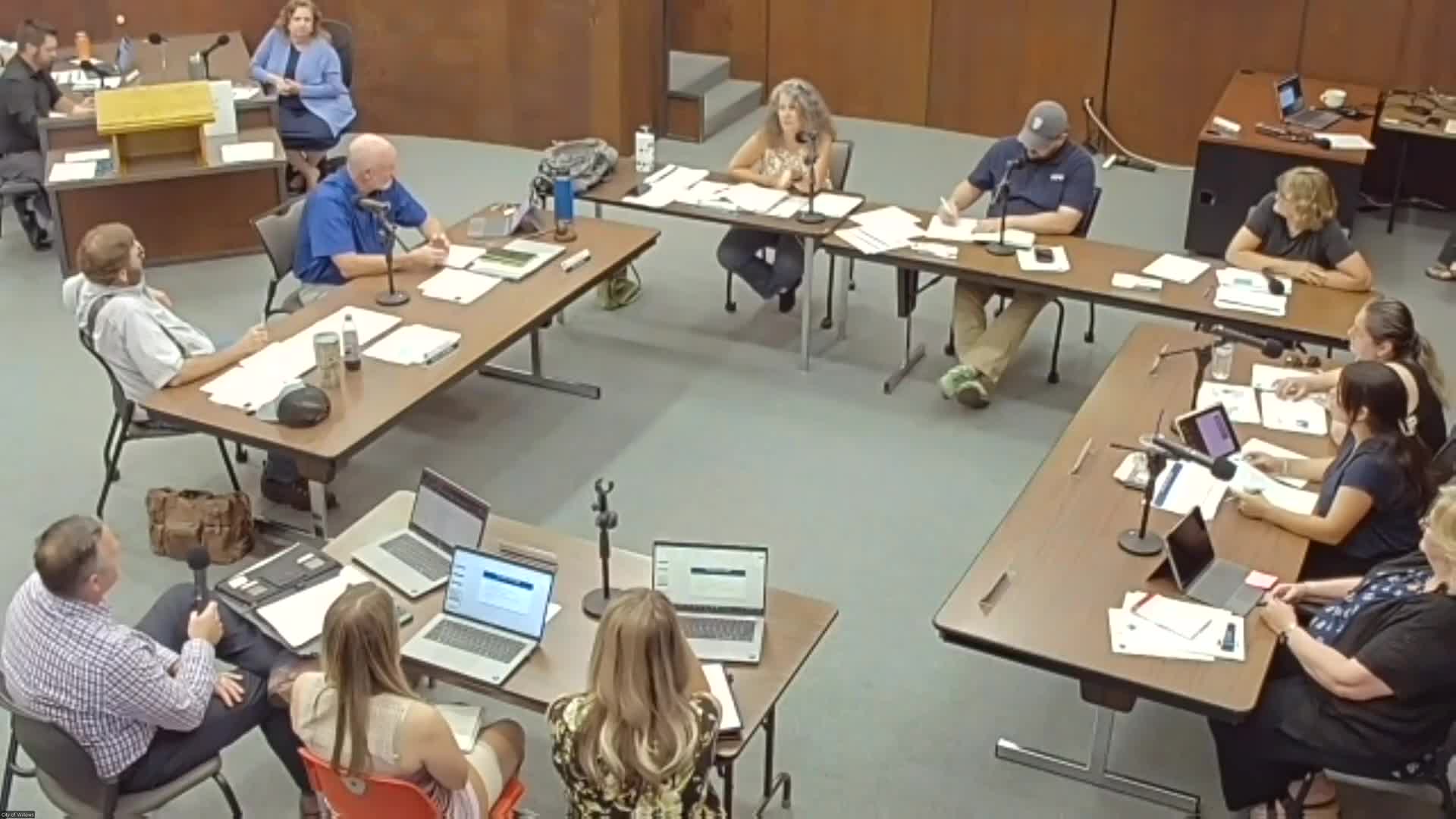Willows Council discusses design standards and flexibility for historic district development