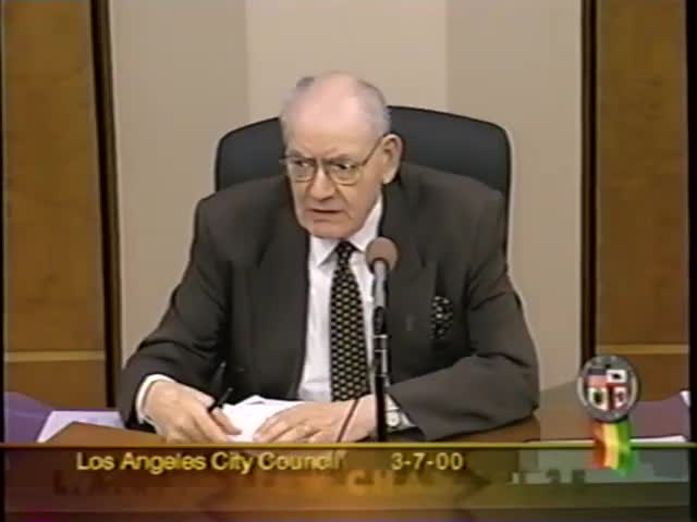 City Council approves settlement payment while honoring community members