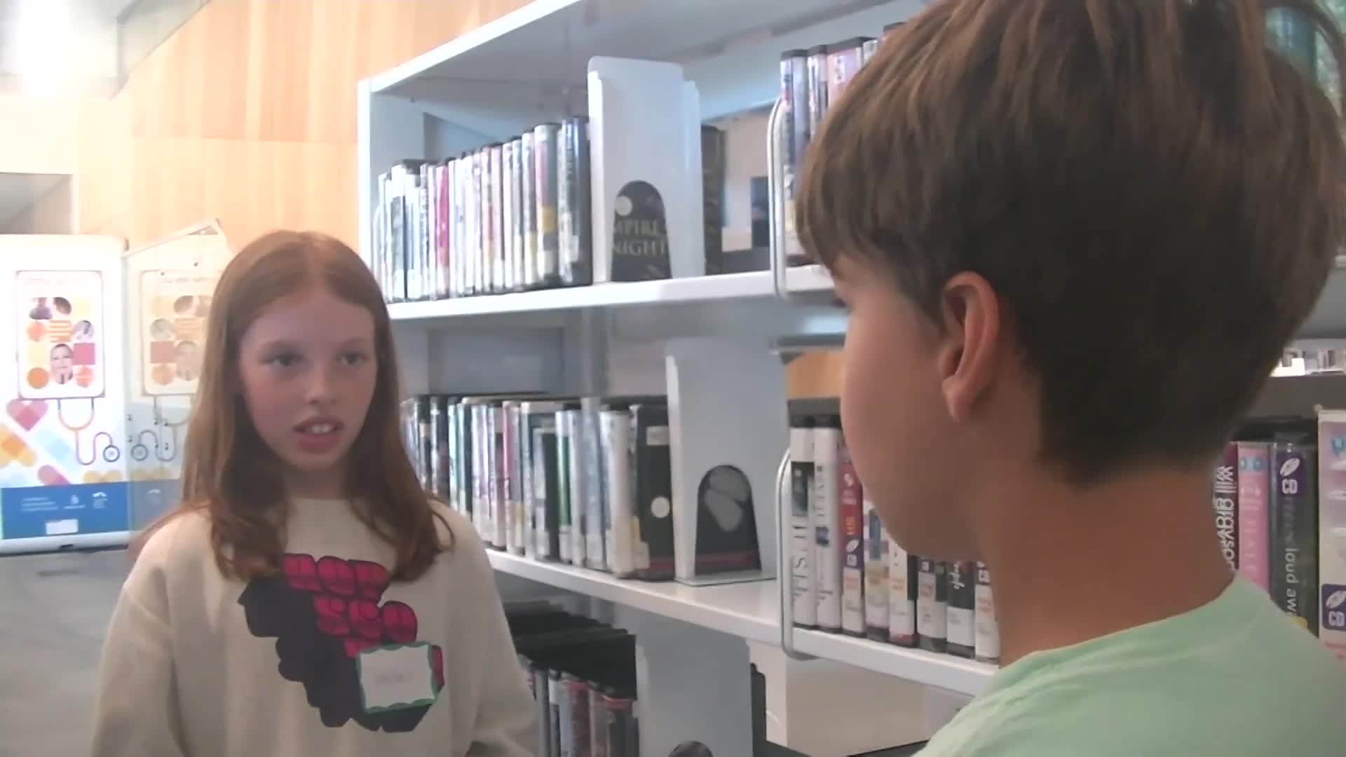 YouTuber explores haunted house while battling villain Bob Dylan