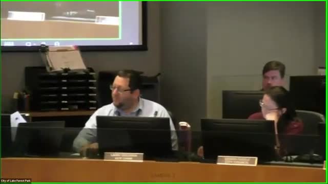 David Pyle advocates for budget and police funding at Lake Forest Park Council meeting