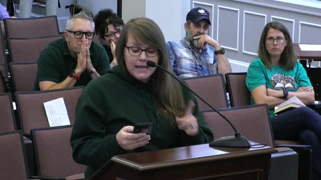 Community rallies for Samuels Library amid county funding crisis