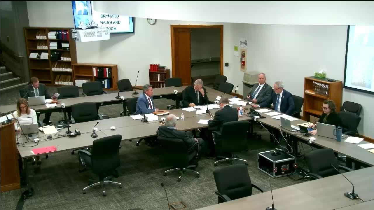 Conference committee adopts technical amendment to HB1015 to clarify early childhood language and payment timing