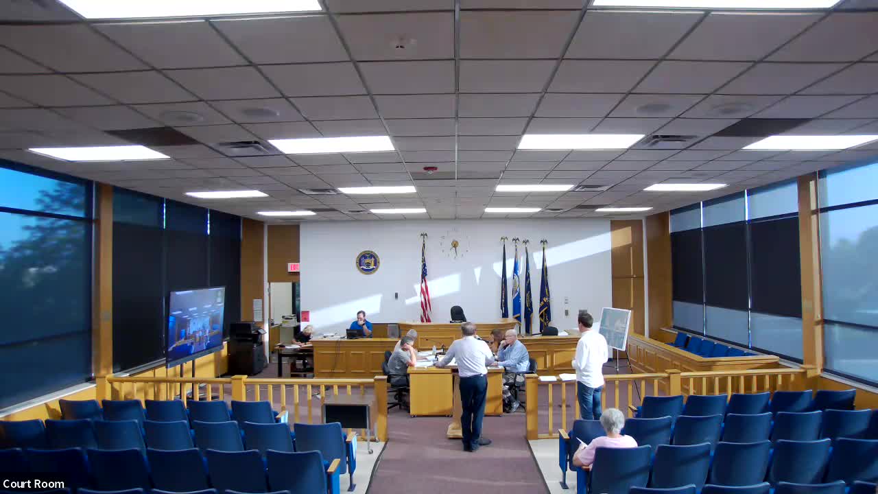 Gulf Forest Hills residents voice concerns over proposed housing density near golf course