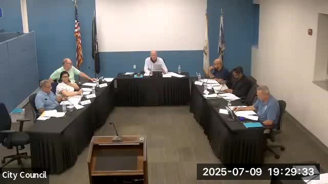 Council delays kennel license renewal amid resident complaints at Patterson Avenue