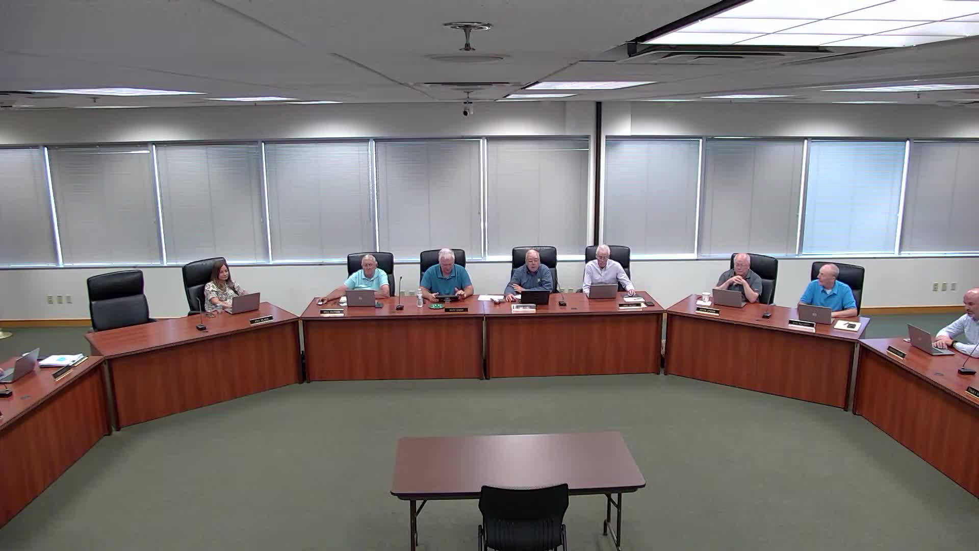 Board approves $124,000 activity bus to replace 12‑year‑old vehicle