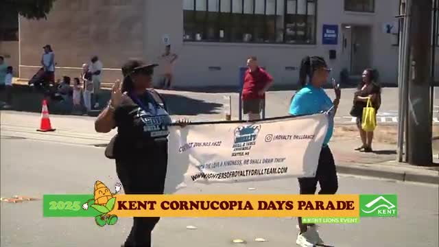 Daughters of Royalty Dance Team showcases talent at Seattle parade