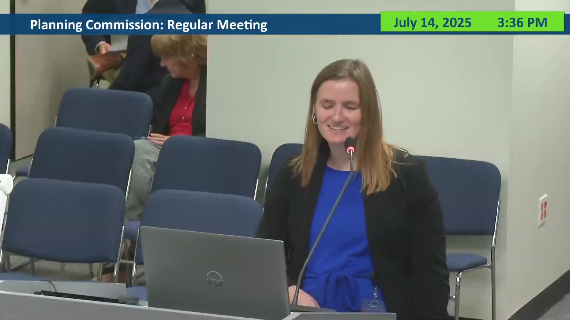 Planning staff briefs city comprehensive‑plan text updates on parks, capital improvements, solid waste, intergovernmental coordination and definitions