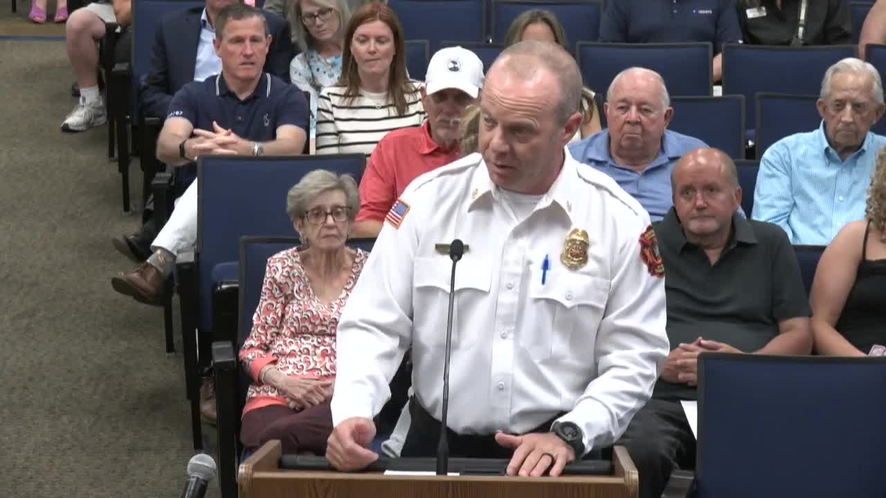 Chattanooga firefighter Travis Crouch sworn in as Brentwood's newest firefighter