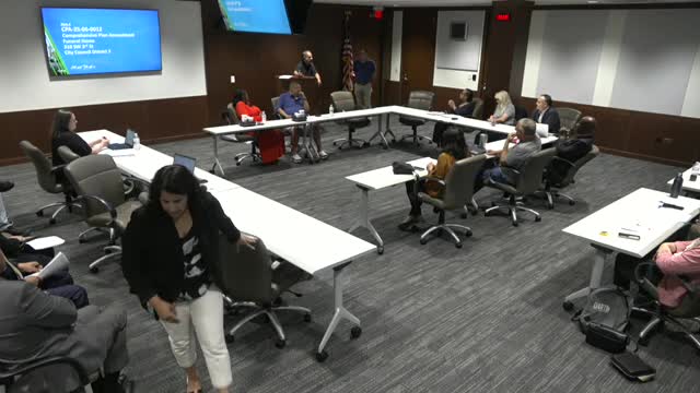 Grand Prairie commissioners review phases for 40 new town homes project