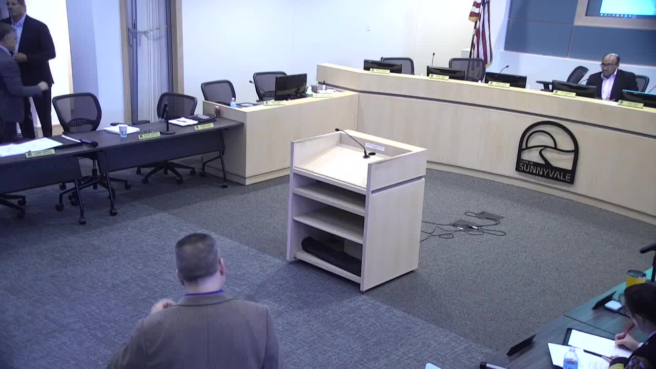 Sunnyvale Council recognizes new hires and promotes three firefighter paramedics