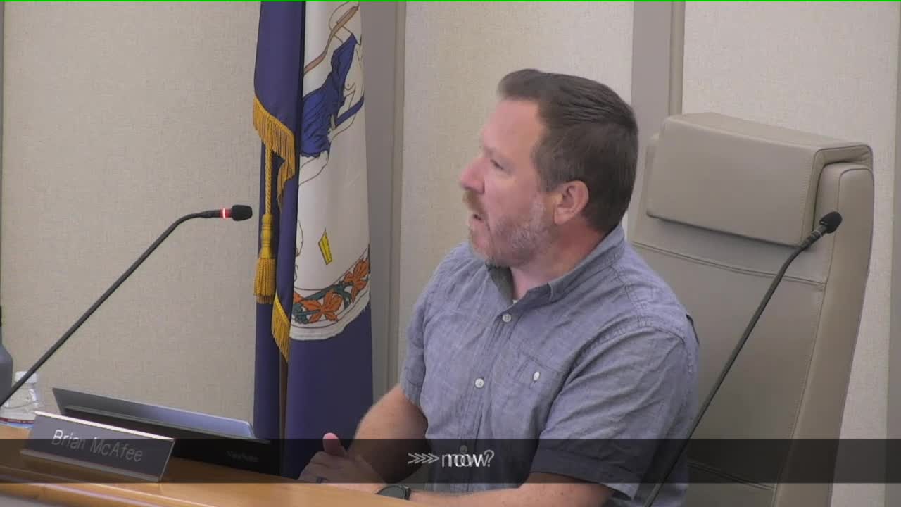 Council reviews parking requirements for hotels and inns amid resident concerns