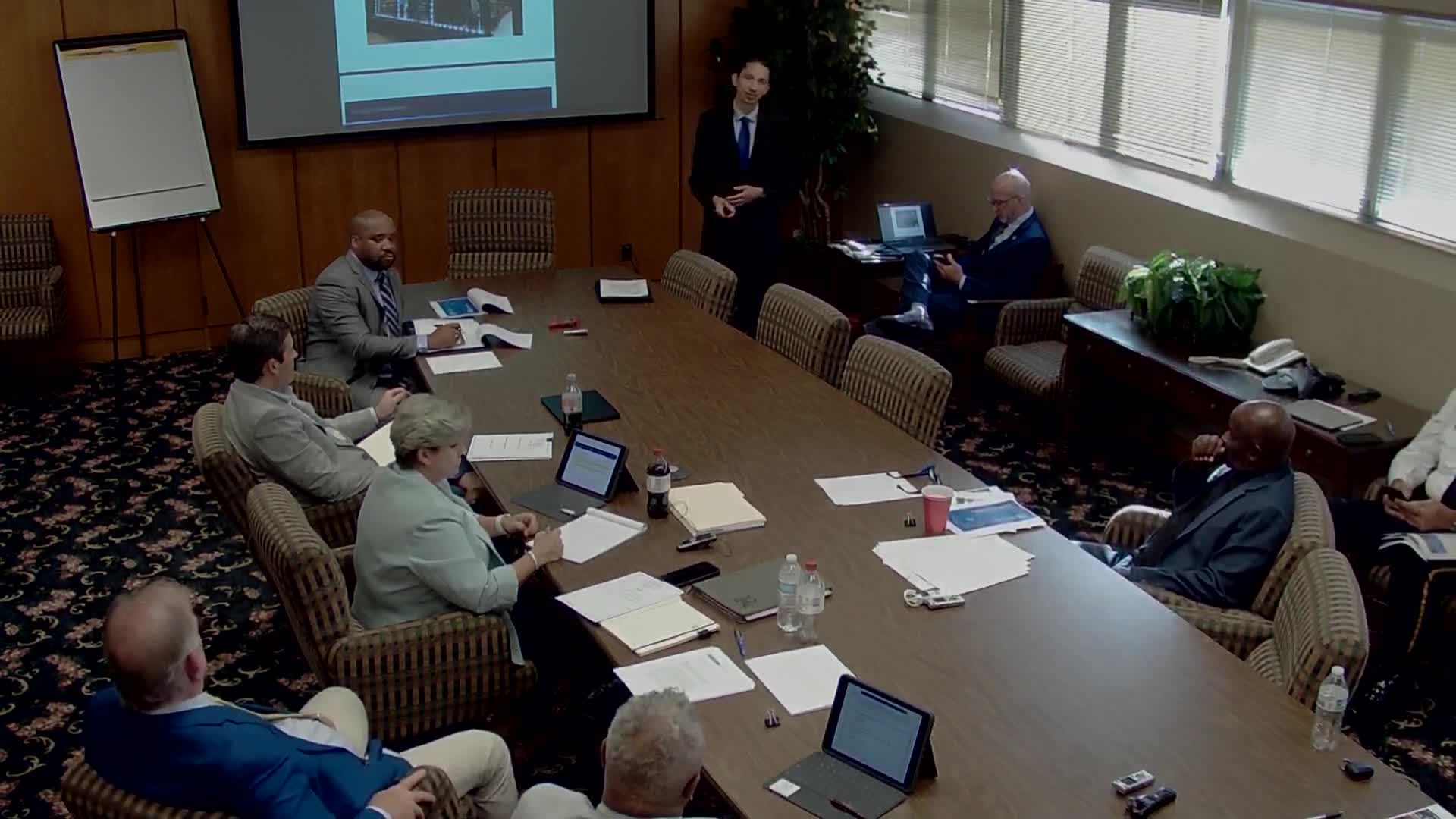 Councilman Joiner meets with Church Street businesses to enhance corridor lighting and appeal