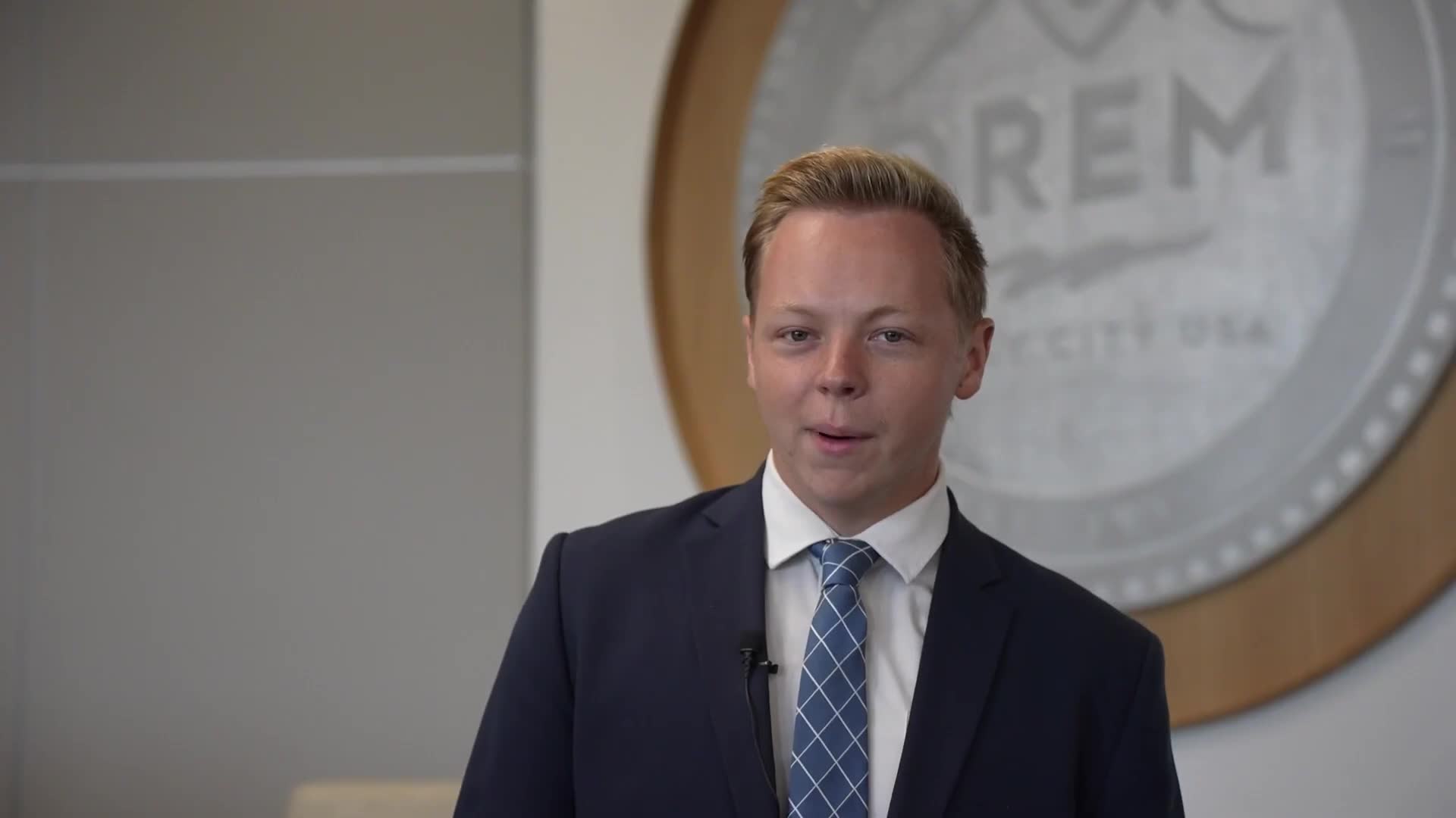 Truman Van Cott advocates for neighborhood housing over high-density development in Orem