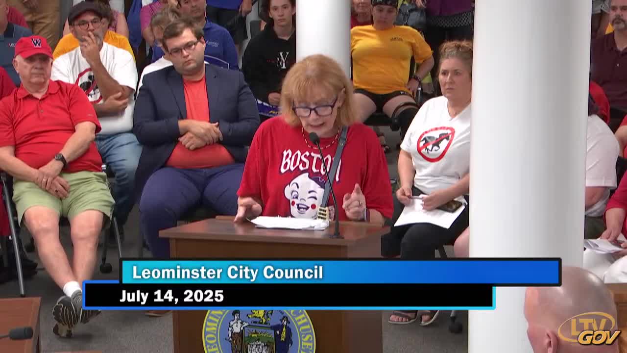 City Council evaluates zoning language for new horse racing facility on capped landfill
