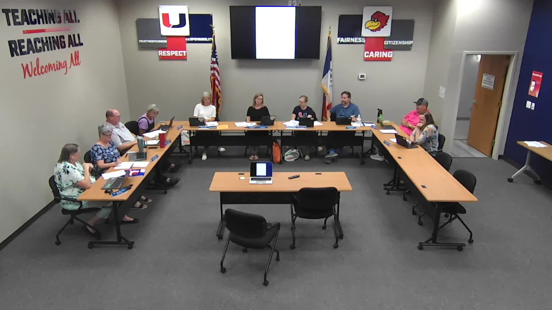 School board approves lease agreements for parks and SRO updates in Urbandale