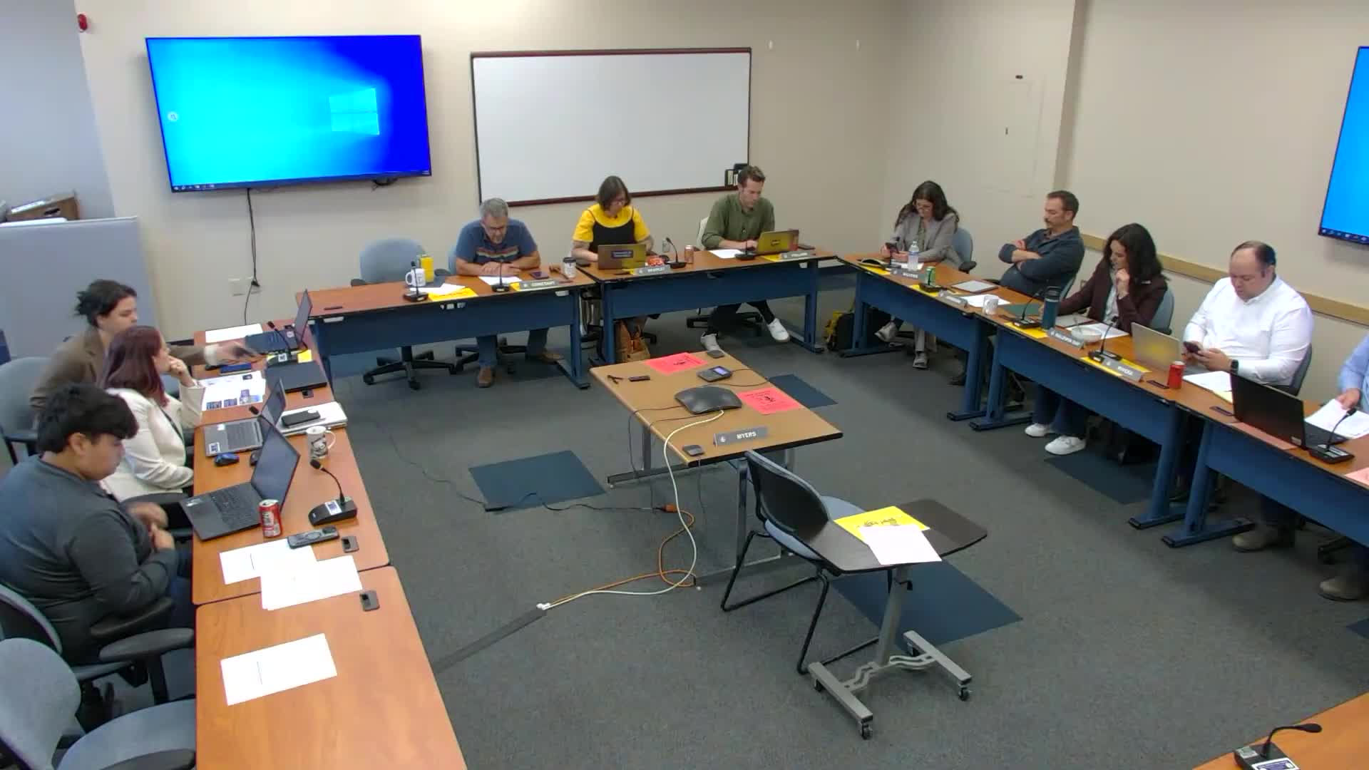 Midtown resident honored for organizing Campbell Creek cleanups