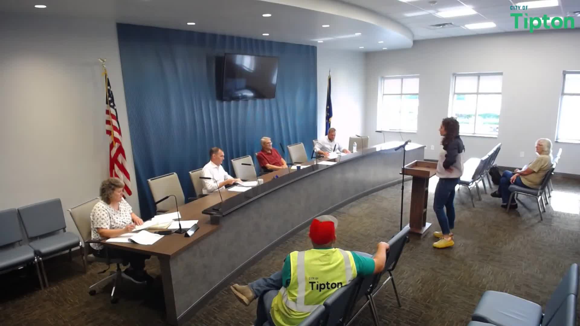 Artist Landon Caldwell engages Tifton community through collaborative art projects and workshops