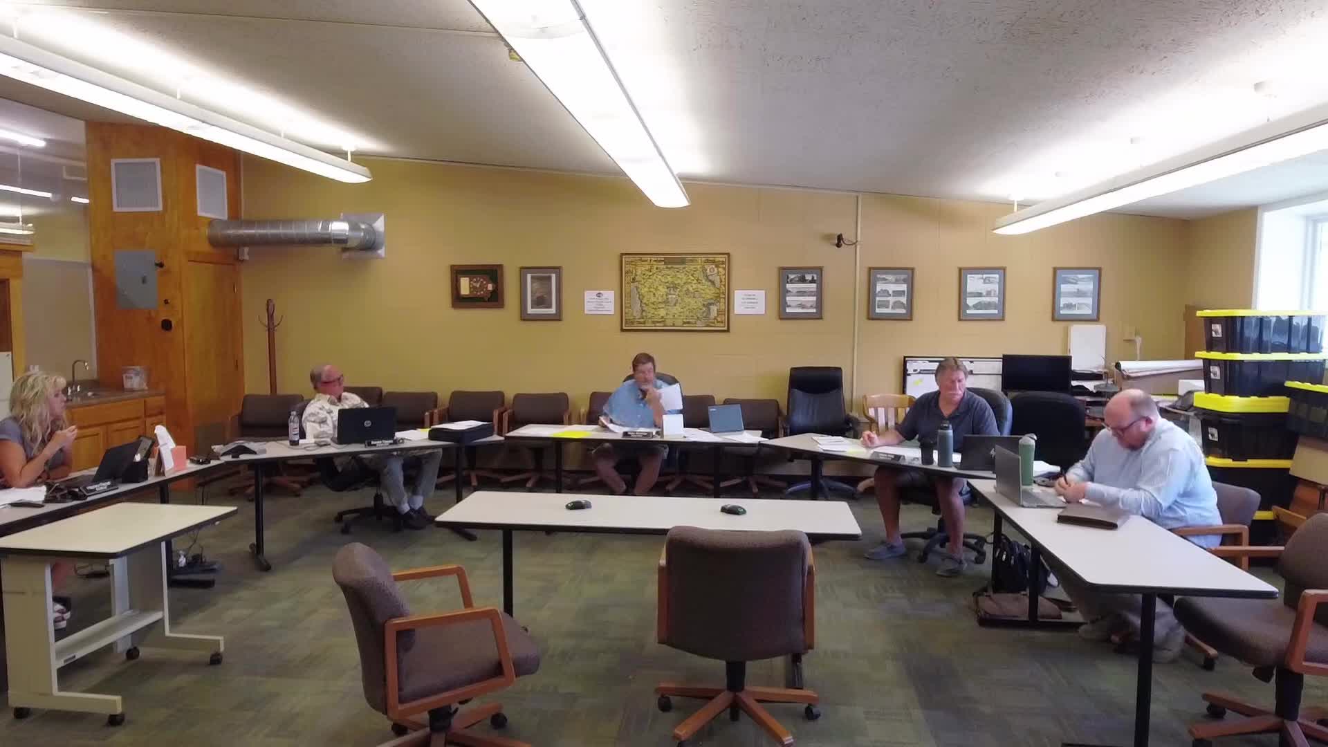 Iowa County committee discusses regulation of dangerous animals and permitting requirements