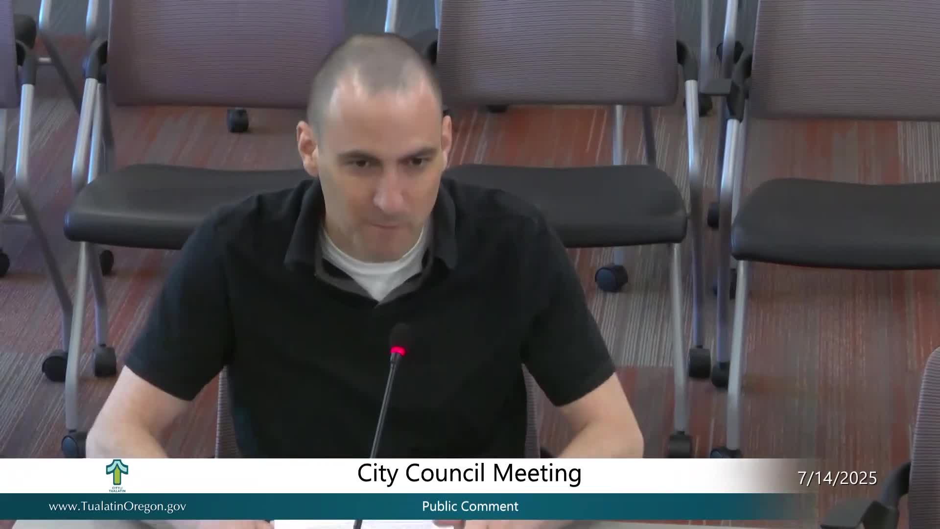 Brett Hamilton advocates for roundabout at Tualatin Road during TSP update