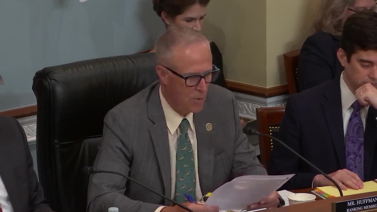 Committee approves Black Vulture Relief Act to expand livestock protections; opponents say permits already exist