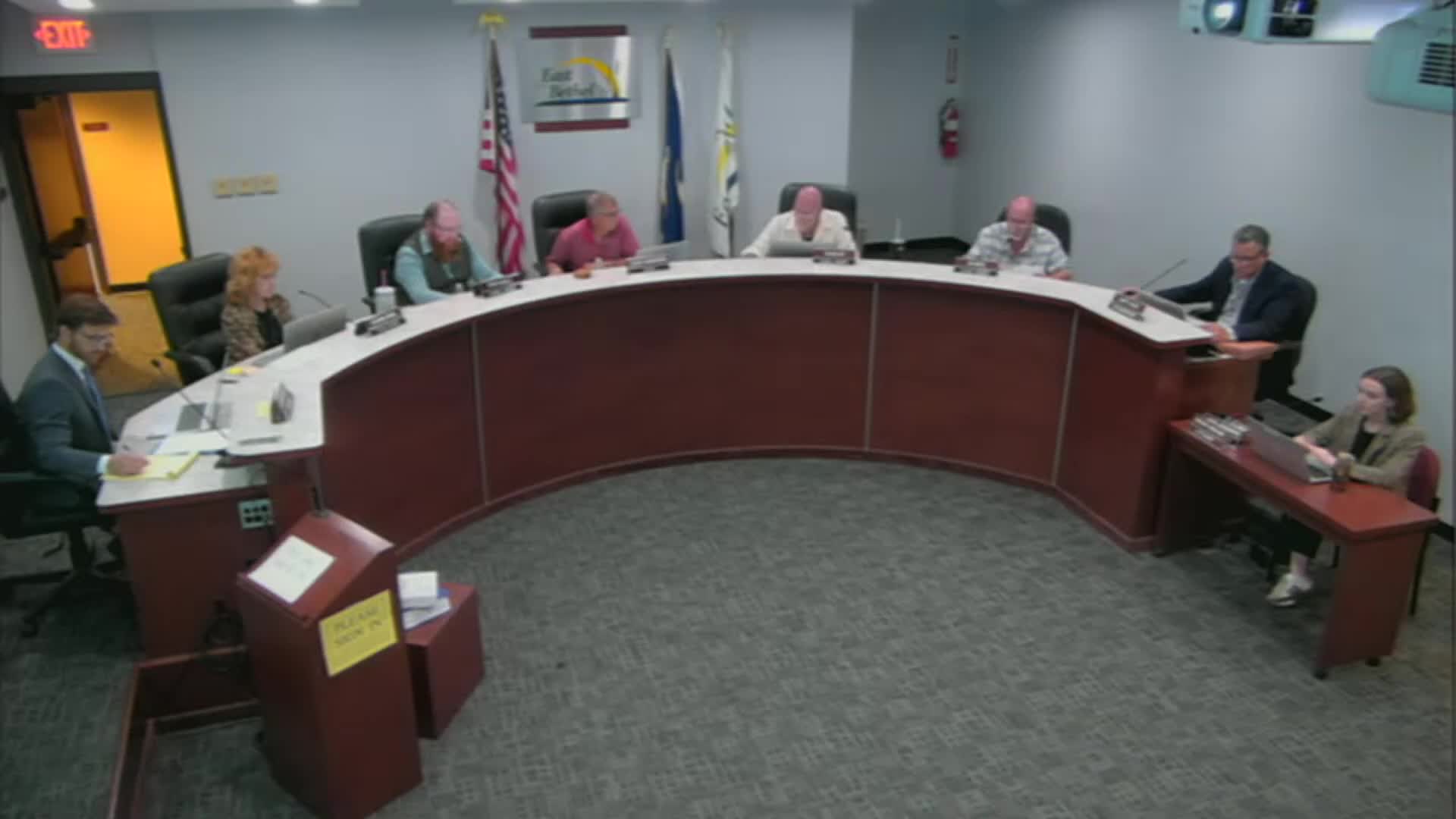 City Council approves 16-foot sidewall height for barndominiums without acreage restrictions