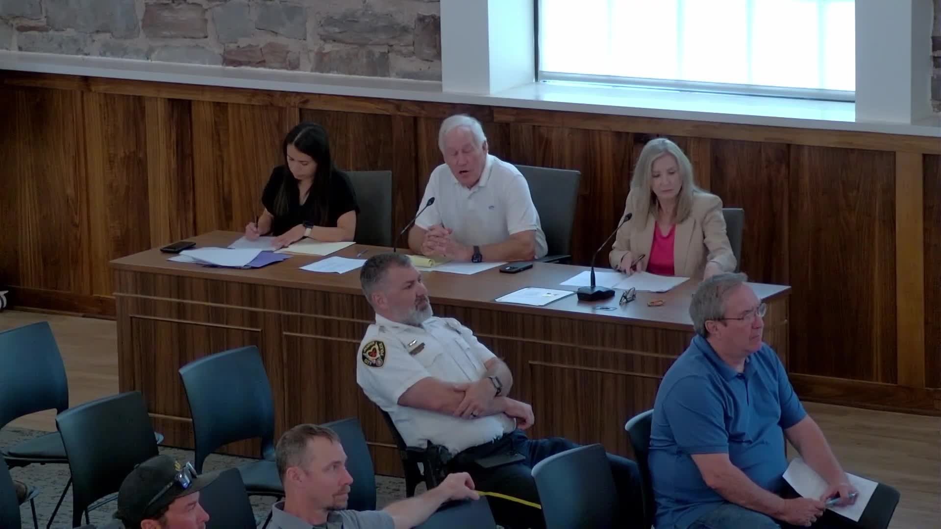 City Council praises fire and street departments for holiday weekend emergency response