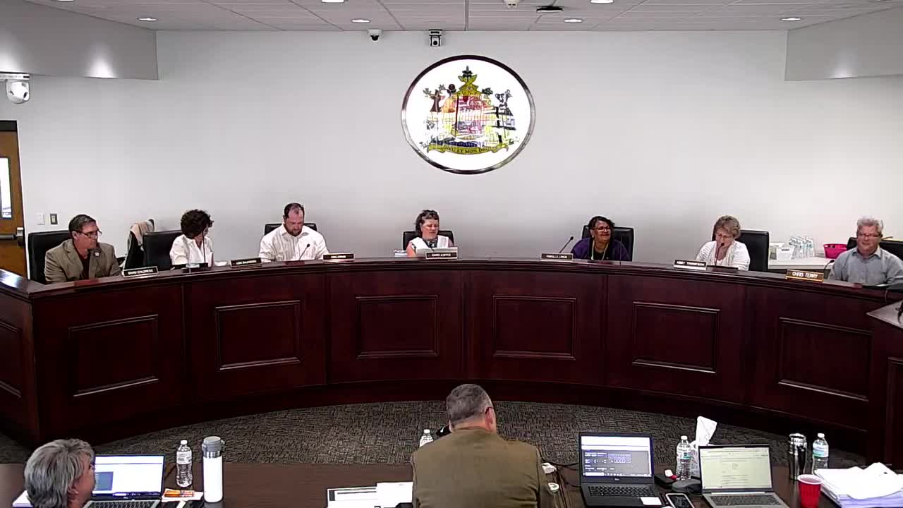 Betsy Thomas urges Amherst County Board to increase instructional assistants' pay