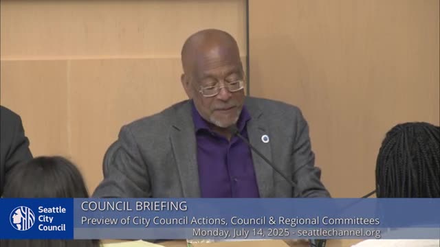 Seattle official meets Tubman Center to discuss new health clinic near Rainier Beach