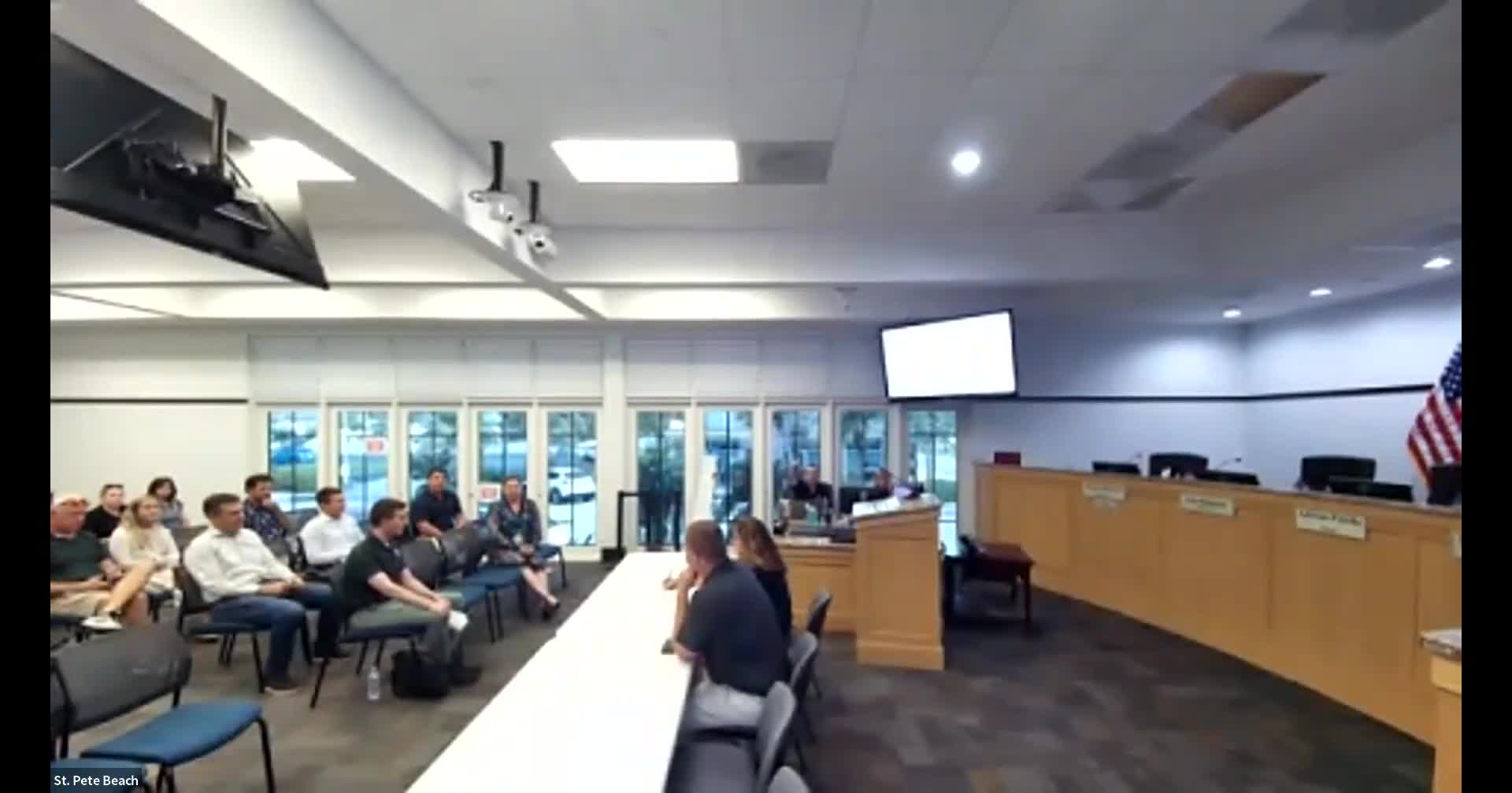 City planners introduce beach ordinance proposals and seek public feedback