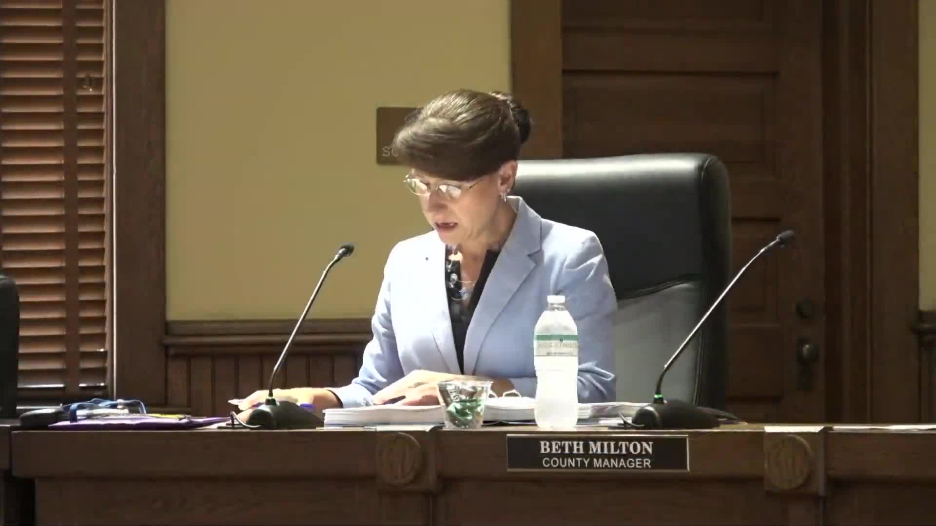 County Board renews lease with Juvenile Justice and selects voting delegate for conference