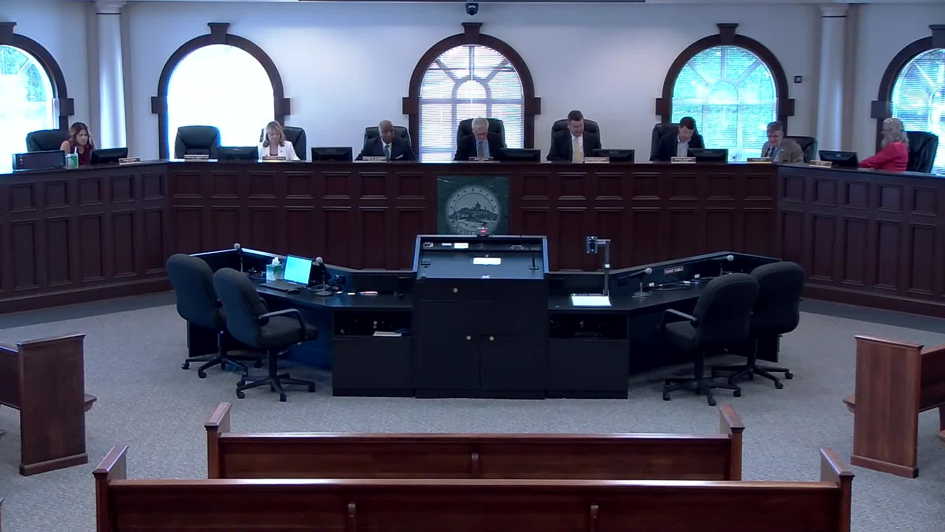 City Council hosts special meeting with members and introduction of new colleagues