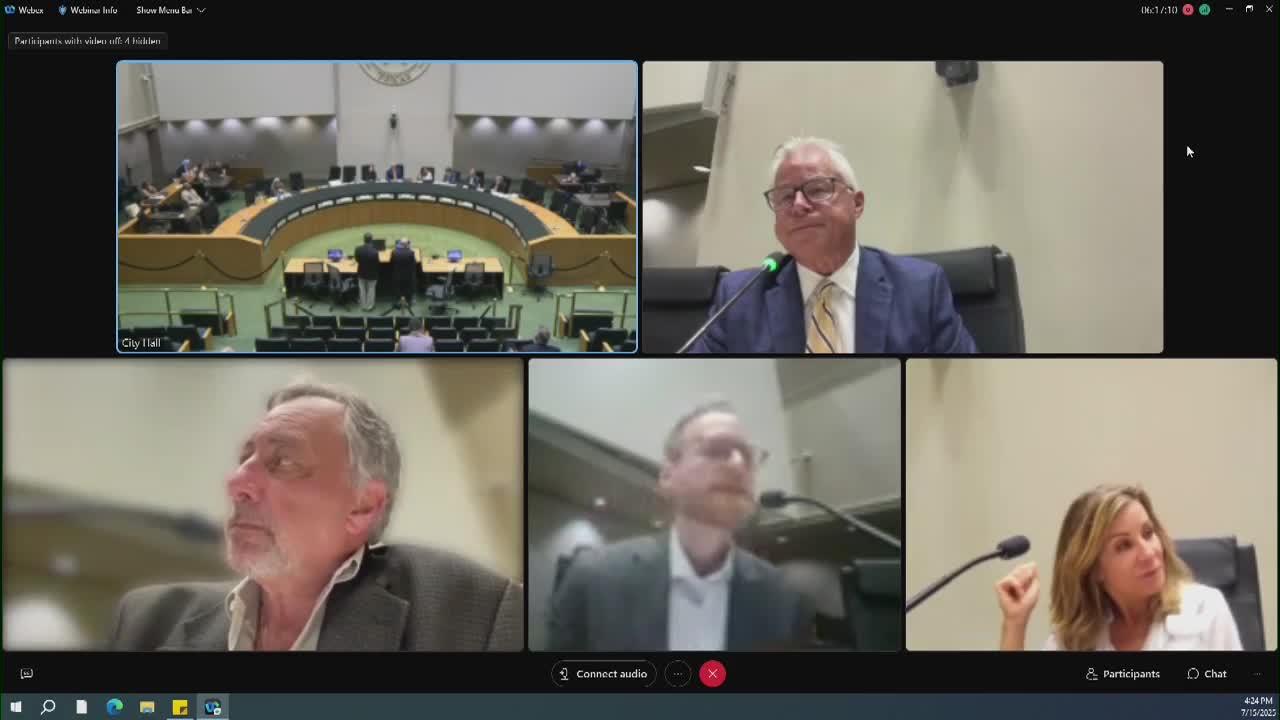 City Council Discusses Bilingual Signage Requirements for New Property Use