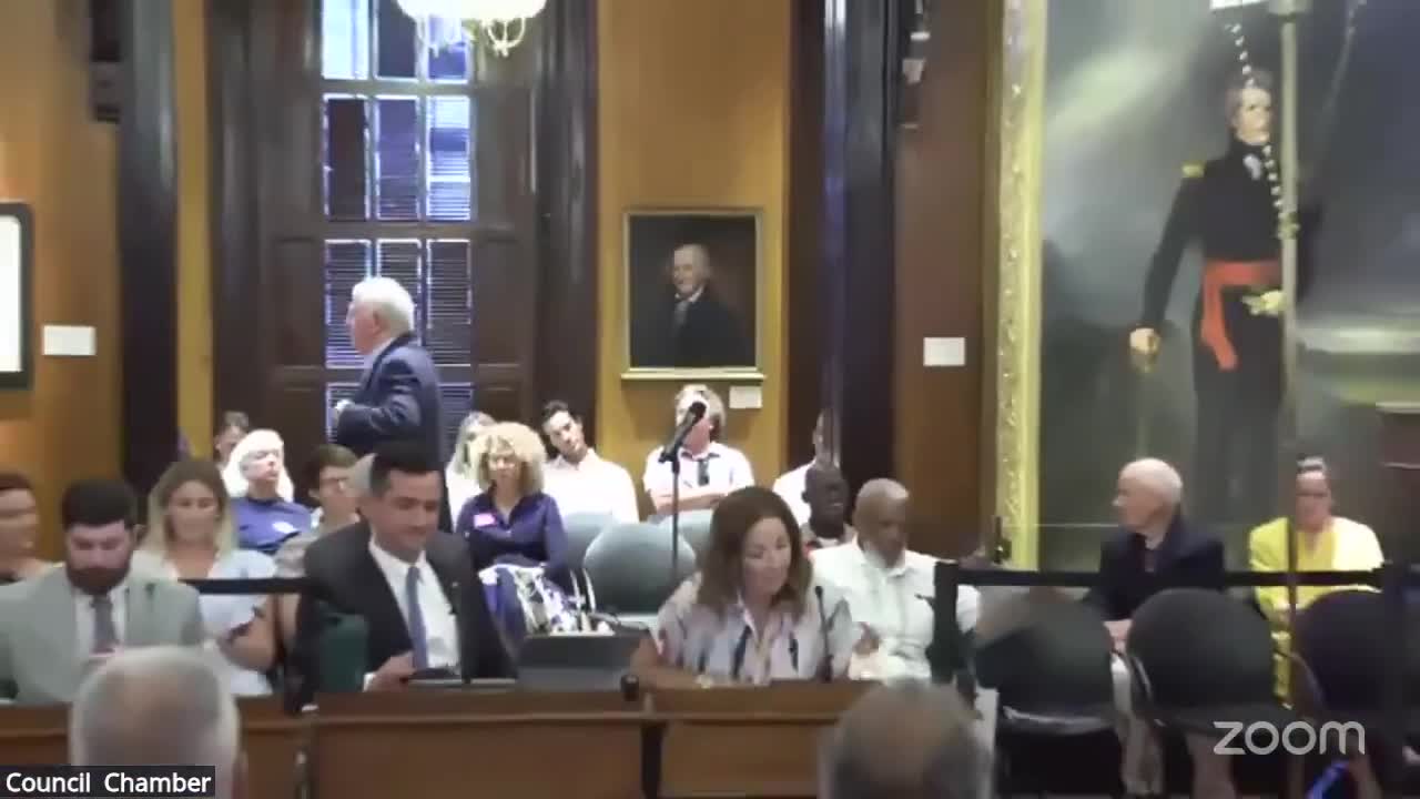 Charleston City Council approves updates to animal control and watercraft ordinances
