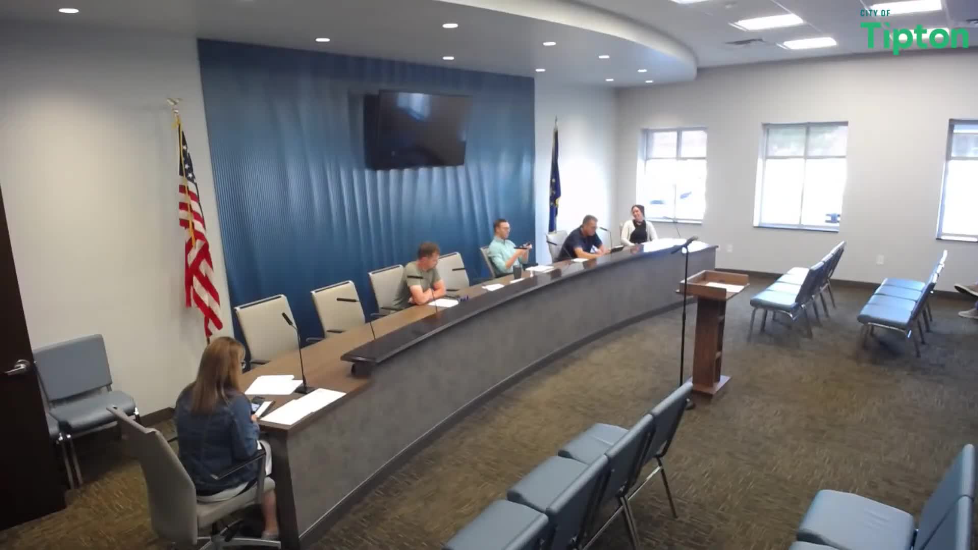 City Council Discusses Public Offering for Tipton's 12.38 Acres