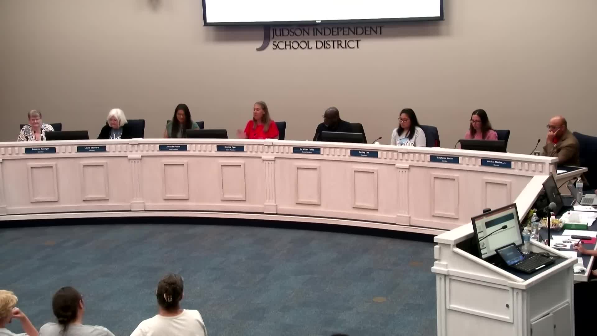 Judson ISD Board Votes to Keep Candlewood Elementary Open Amid Community Concerns