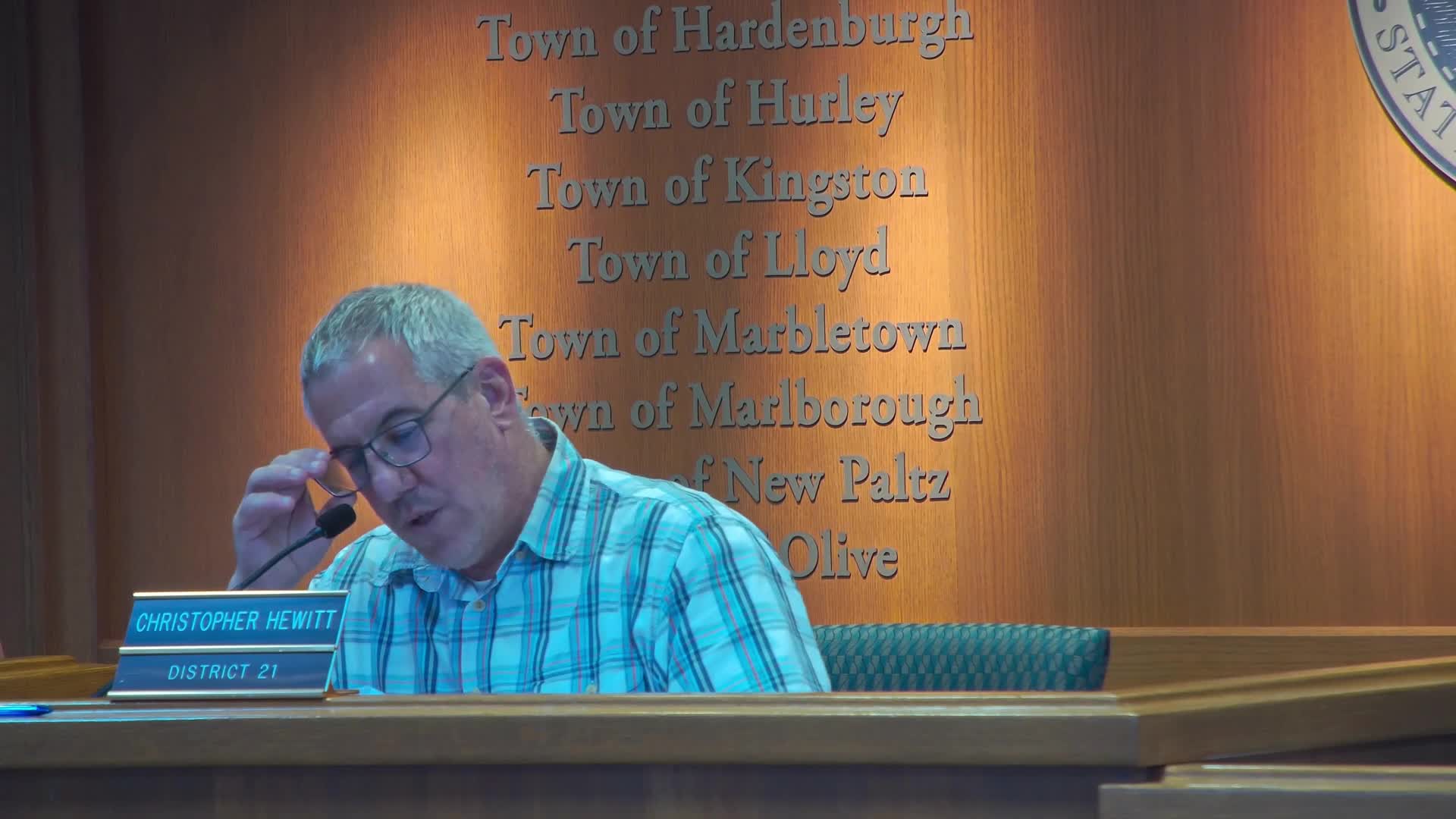 Committee delays vote on local law to limit disposable clamshells, debates scope and enforcement