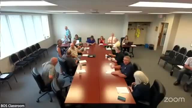 Washington County Public Works Committee approves minutes, begins department reports