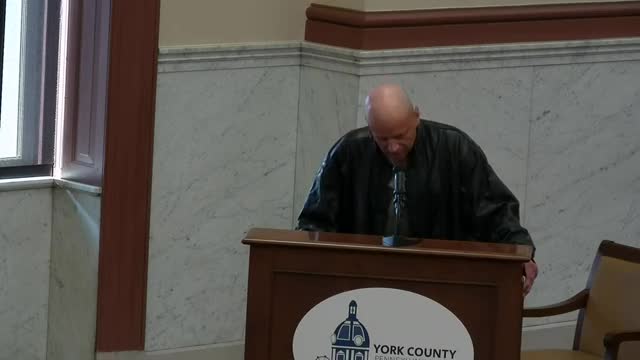 Pastor Larry Walter addresses immigration concerns at York community meeting