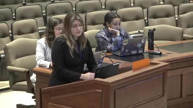 Dallas Project Developer Explains Traffic Mitigation Measures to Pine Street Residents