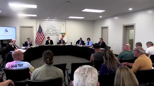 City Council Debates Clarity of Trailer Ordinance and Its Enforcement