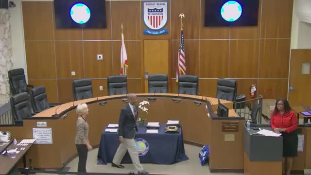 City Manager Kicks Off Quarterly Service Awards Ceremony